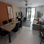Elegance Duplex Parque Santiago2 *