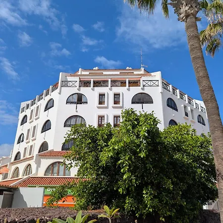 Elegance Duplex Parque Santiago2 Apartamento *